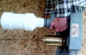 The Atlas Ram Pump carries easily to the pump site.